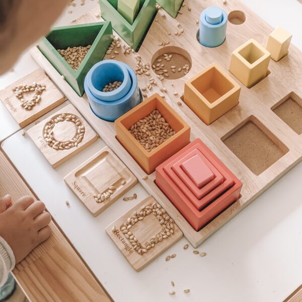 3D sorting and nesting board